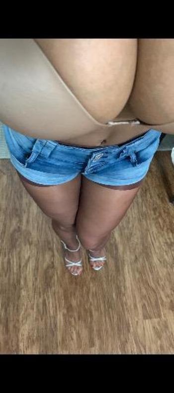 Meko Love , 30  female escort, Duluth